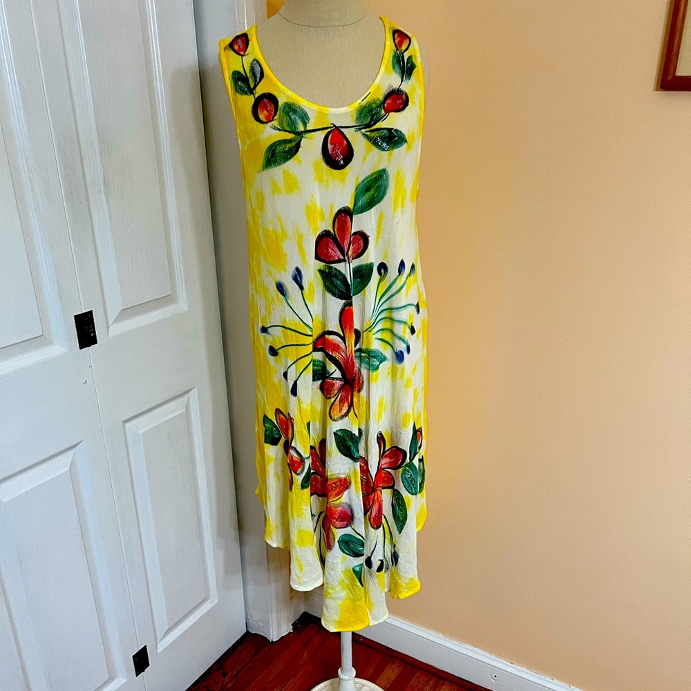 KMA Free Size Dress Made in India, Viscose. Yellow tie dye with painted flowers
